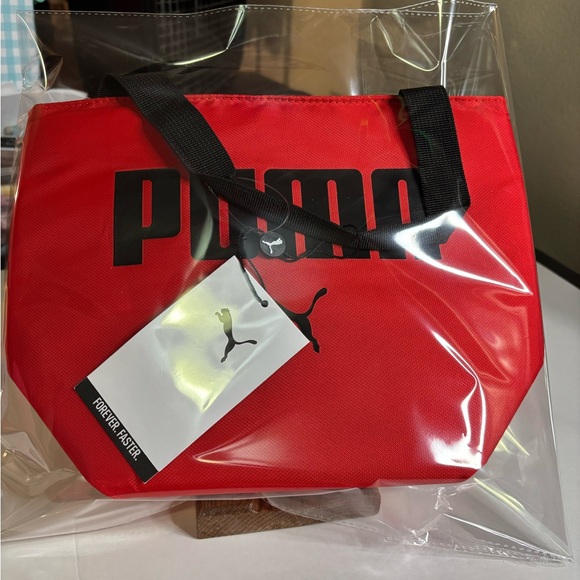 Puma Vibrant Red insulated lunch tote - Picture 1 of 5